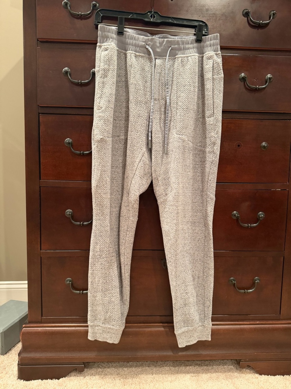 lululemon athletica Heathered Light Gray Knit Joggers
